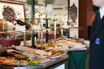 Hotel H�tel Kyriad Cahors