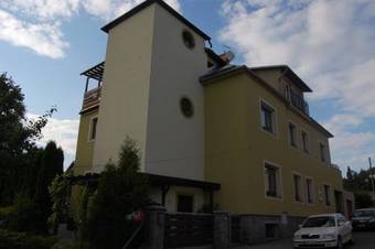 Hlinsko Apartment