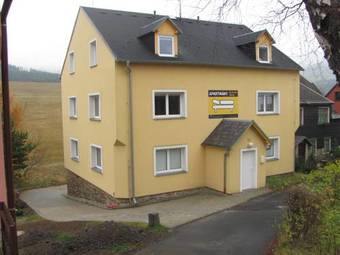 Club Apartments