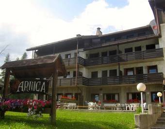 Apartamento Miniappartamento Nelle Dolomiti