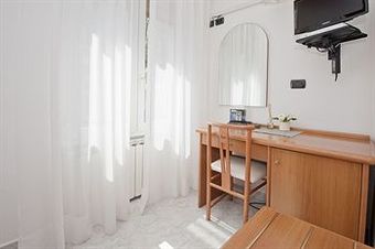 Hotel Nella