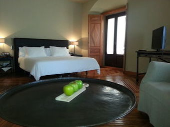 Hotel Palacio Carvajal Giron