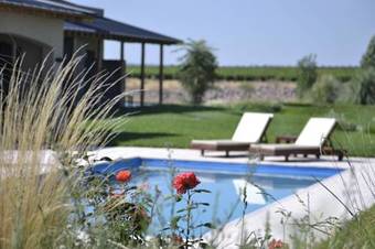 Hostal La Morada Guest House