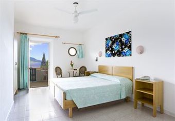 Hotel Paradiso