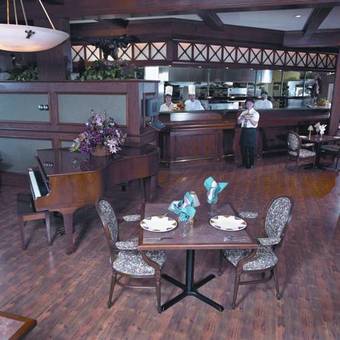 Crest Hotel