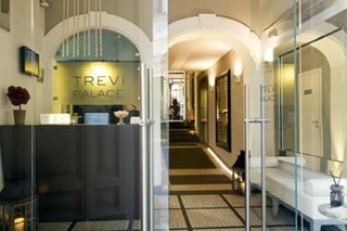 Hotel Trevi Palace Luxury Apartments