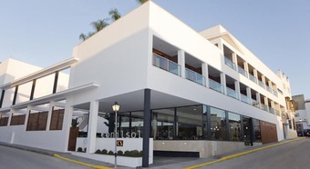 Conilsol Hotel Y Apartamentos