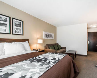 Hotel Sleep Inn & Suites