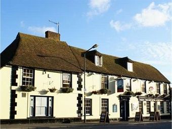 Hostal The Ship Hotel