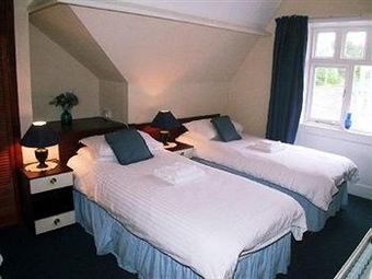 Hostal Ellangowan Hotel