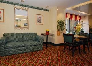 Hotel Quality Inn & Suites