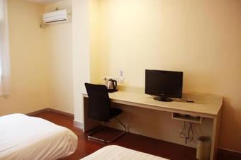 Hotel Hanting Express Zibo Jinjing Avenue