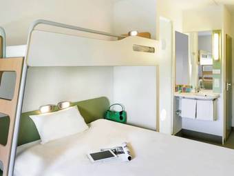 Hotel Ibis Istres Trigance