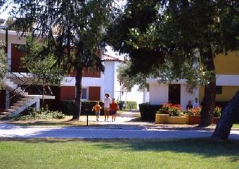 Hotel Gerakina Beach