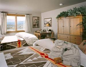 River Rock Lodge
