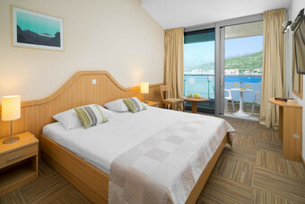 Club Dubrovnik Sunny Hotel By Valamar