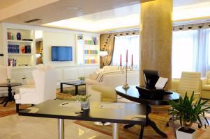 Hotel Roxy Plaza
