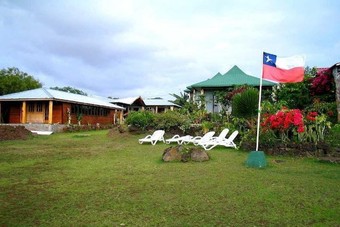 Hostal Akapu