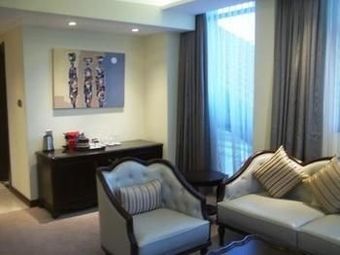 Golden Touch Hotel