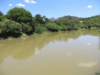 Ch�cara Beira Rio