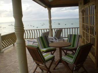 Hotel The Naturalist Beach Resort