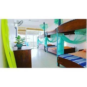 Hangtime Hostel