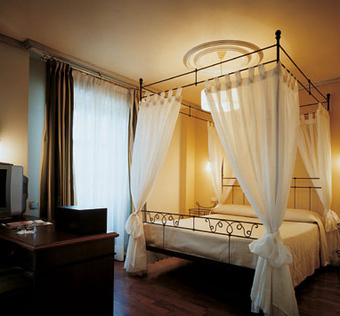 Hotel Azofra