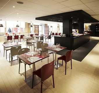 Hotel Campanile Torcy Marne- La- Vallte