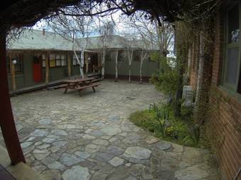 Bunkhouse Motel