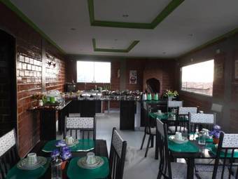 Hostal Pousada Monte Serrat