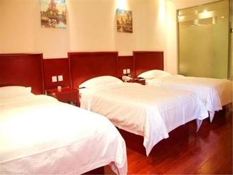 Greentree Inn Guangxi Yulin Jincheng Commercial Building Shell Hotel