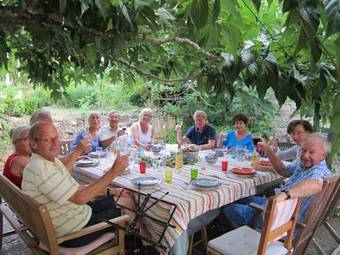 Agroturismo Puechblanc G�tes Et Chambre D'h�te Dans Le Triangle D'or Gaillac-albi-cordes Sur Ciel