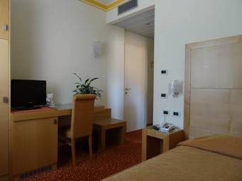 Hotel Roma