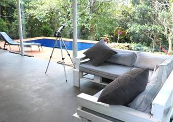 Barefoot B&B