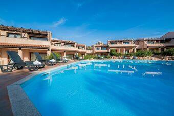 Gravina Resort & Apartments