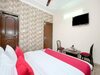 Oyo 13700 Hotel Star Palace