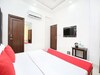 Oyo 15652 Hotel 51