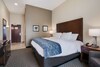 Hotel Comfort Inn And Suites