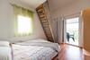 Hostal Apartments Karen