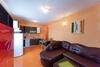 Hostal Apartments Karen