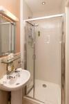 Hostal Clifton Villa Guest House