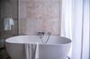 Apartamento Luxurious One Bedroom Executive Space Available