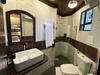 Catharina Paragua�u Hotel