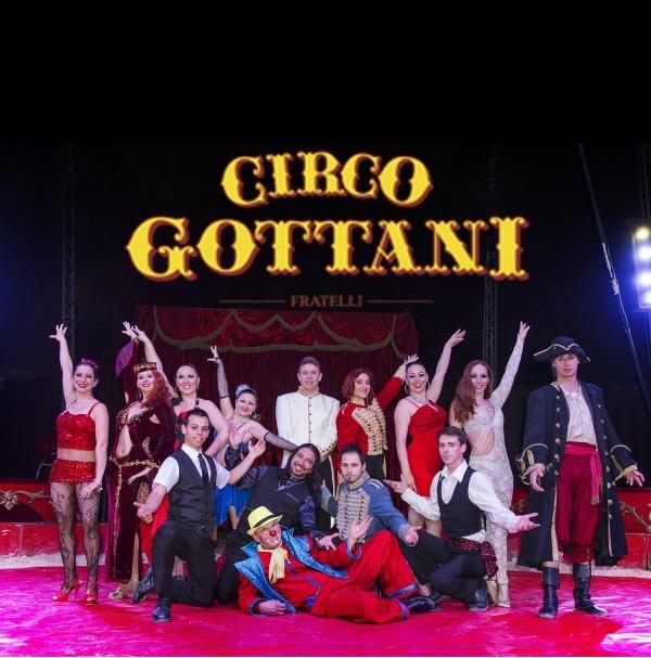 Circo Gottani - Una nueva era, en A Laracha