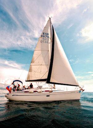 Un atardecer de lujo en velero - Sensational Sunset Sail