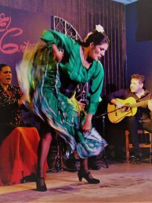 Espectáculo de flamenco con copa