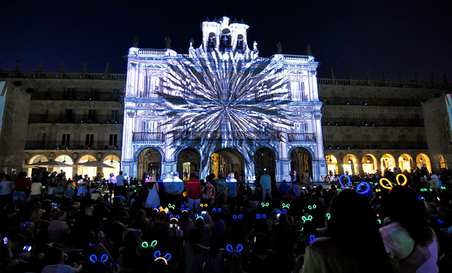 Festival de Luz y Vanguardias